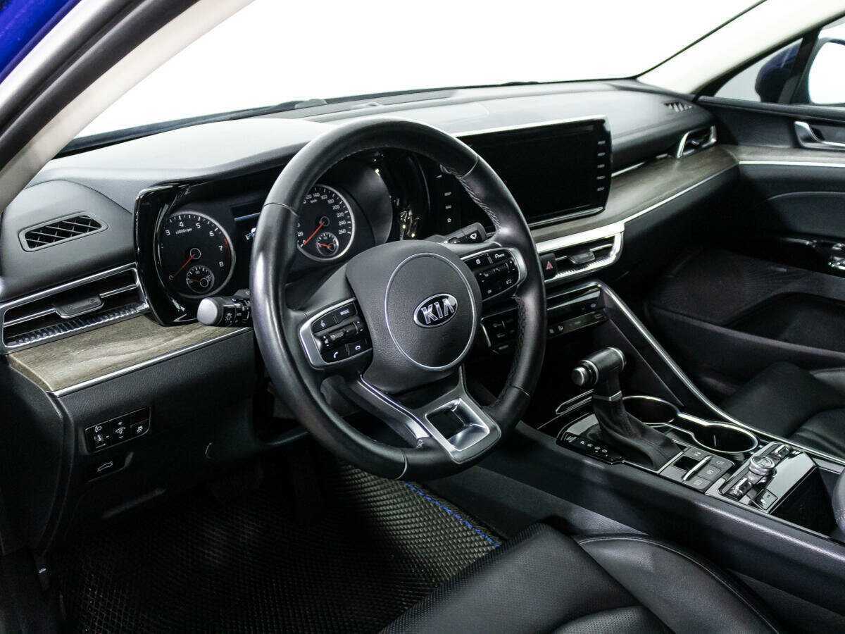 Kia K5 2021 года с пробегом. Фото: #10