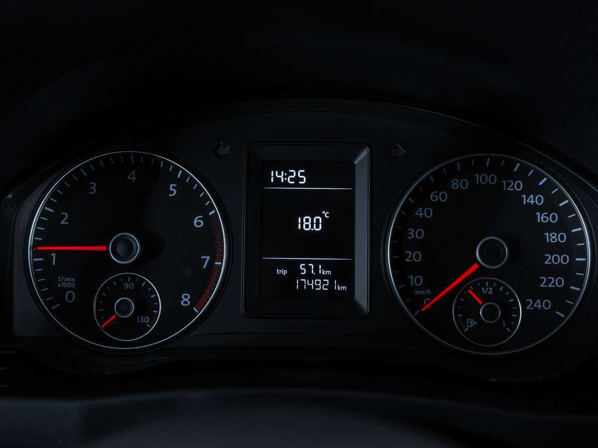 Volkswagen Golf Plus 2012 года с пробегом. Фото: #14