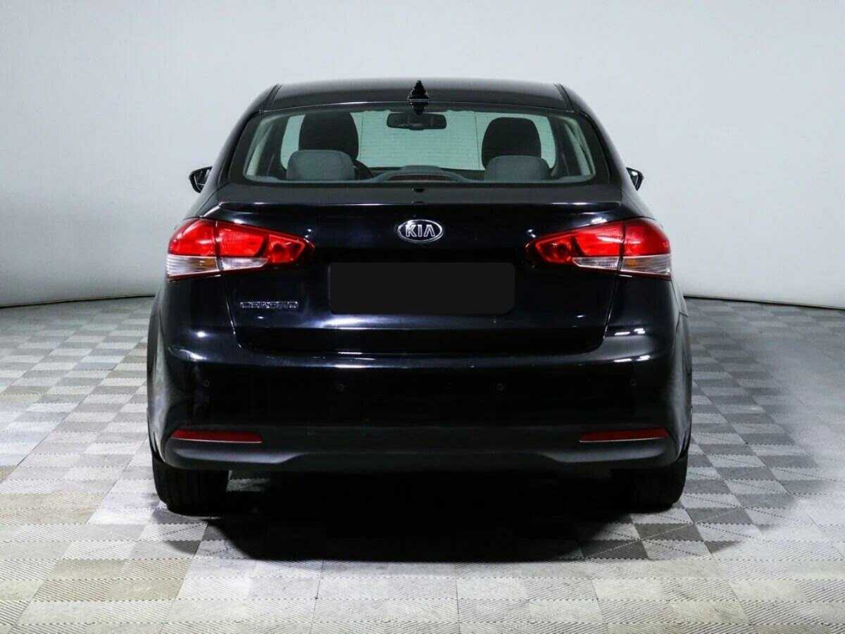 Kia Cerato 2018 года с пробегом. Фото: #5
