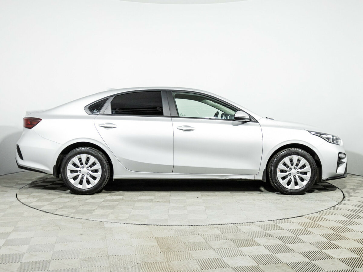 Kia Cerato 2020 года с пробегом. Фото: #4