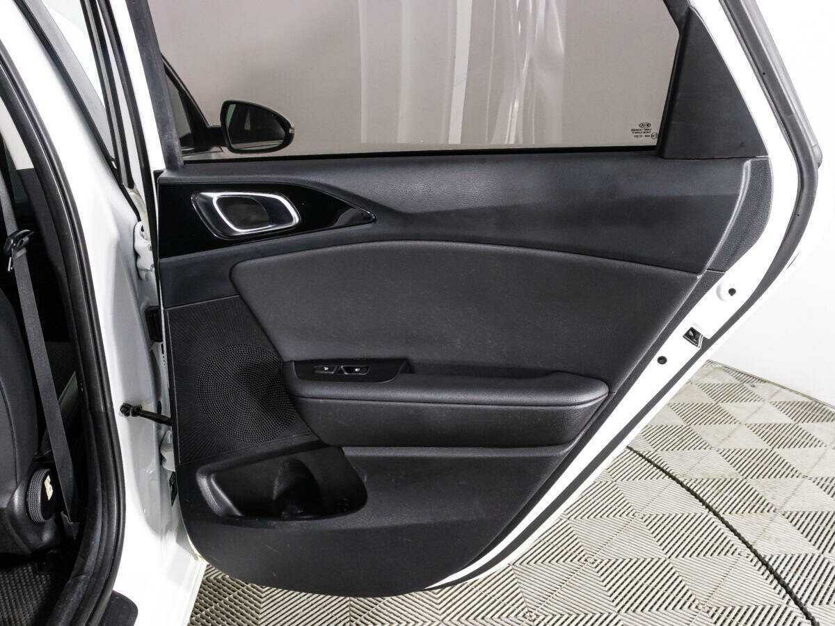 Kia Ceed 2019 года с пробегом. Фото: #25
