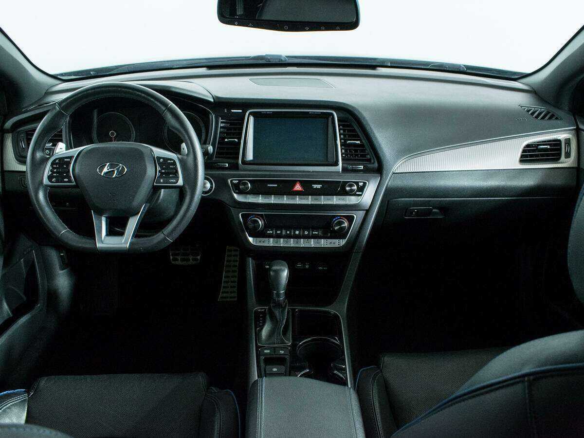 Hyundai Sonata 2018 года с пробегом. Фото: #11