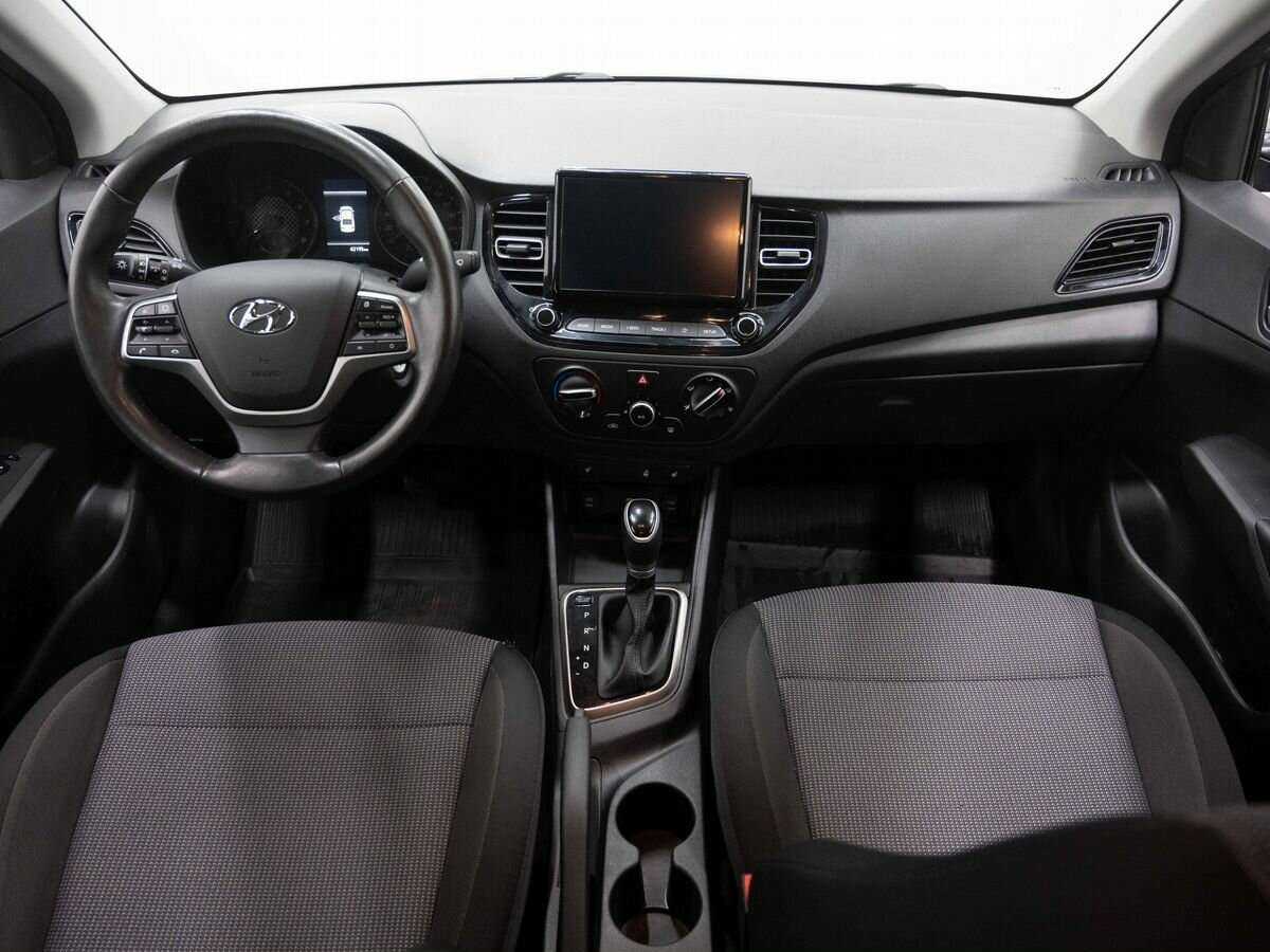 Hyundai Solaris 2021 года с пробегом. Фото: #11