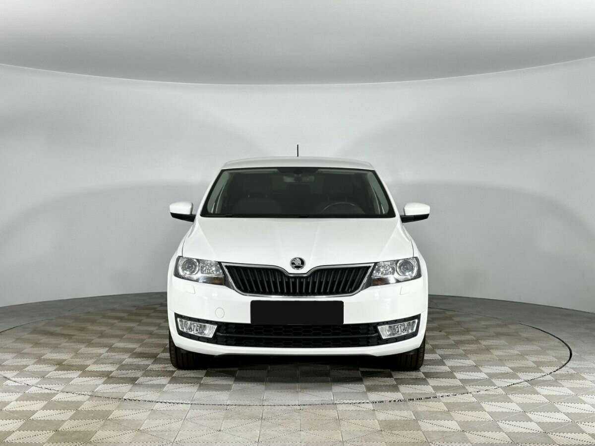 Skoda Rapid 2016 года с пробегом. Фото: #2