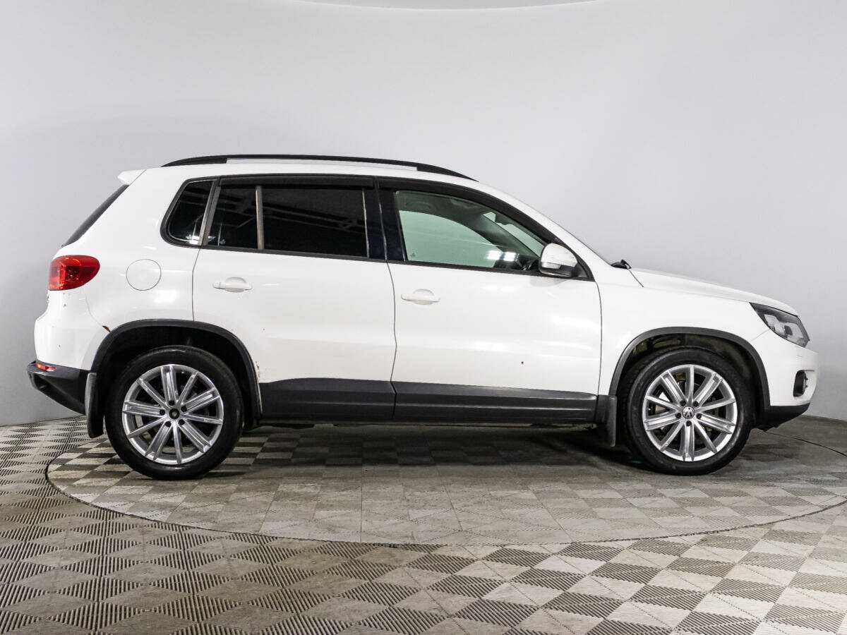 Volkswagen Tiguan 2013 года с пробегом. Фото: #3