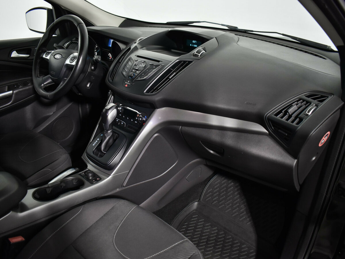 Ford Kuga 2014 года с пробегом. Фото: #10