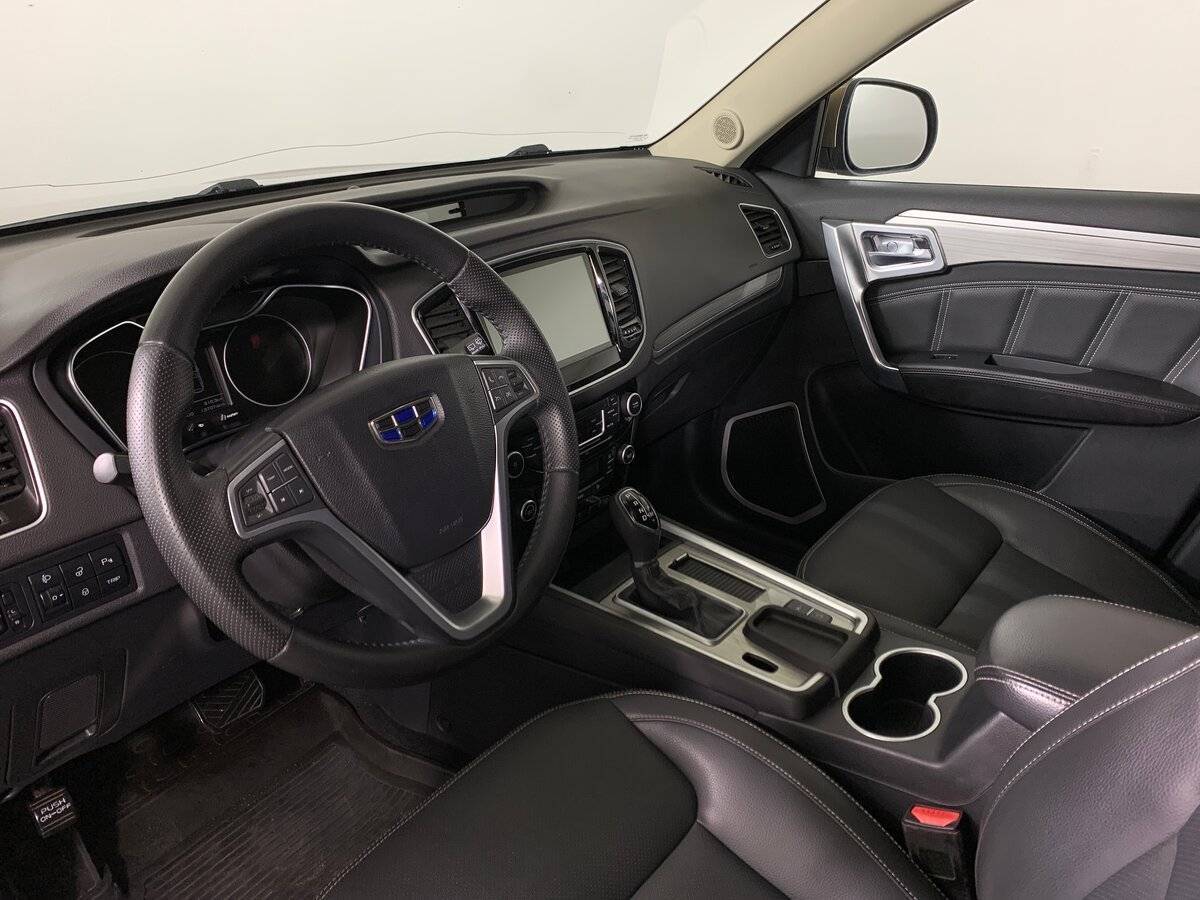 Geely Emgrand X7 2020 года с пробегом. Фото: #9
