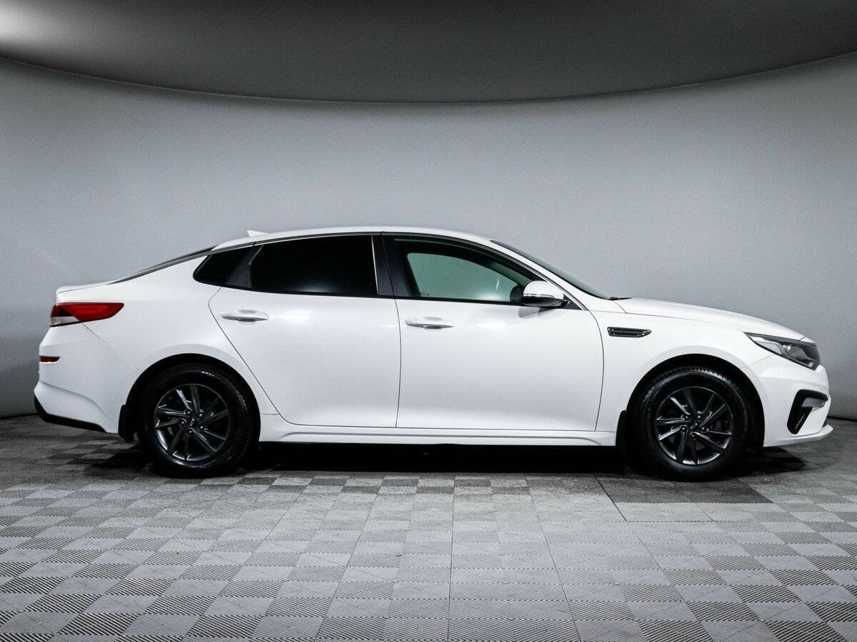 Kia Optima 2018 года с пробегом. Фото: #3
