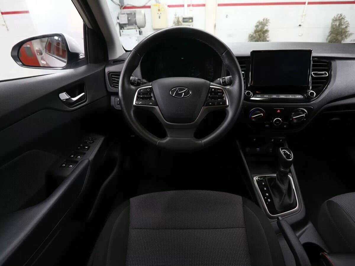 Hyundai Solaris 2021 года с пробегом. Фото: #17