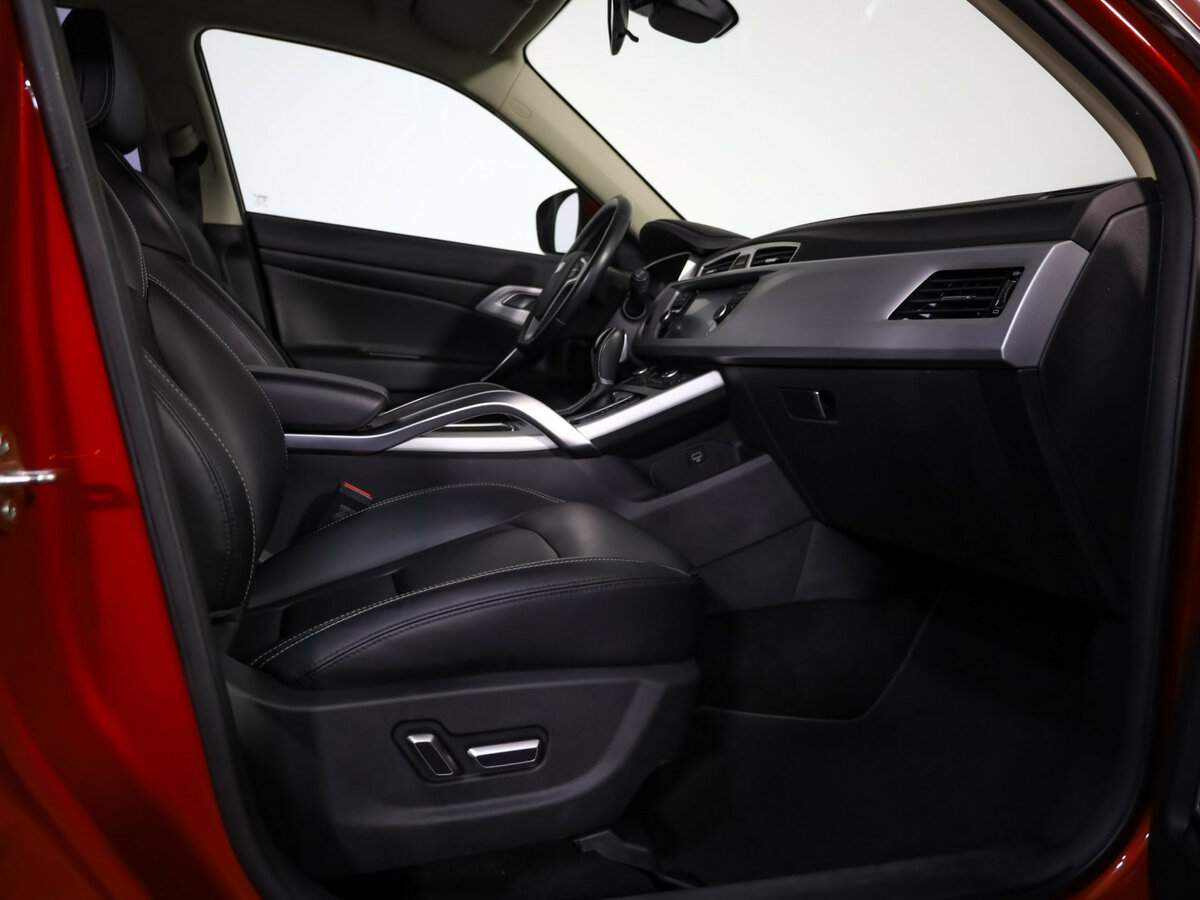 Geely Atlas 2019 года с пробегом. Фото: #19