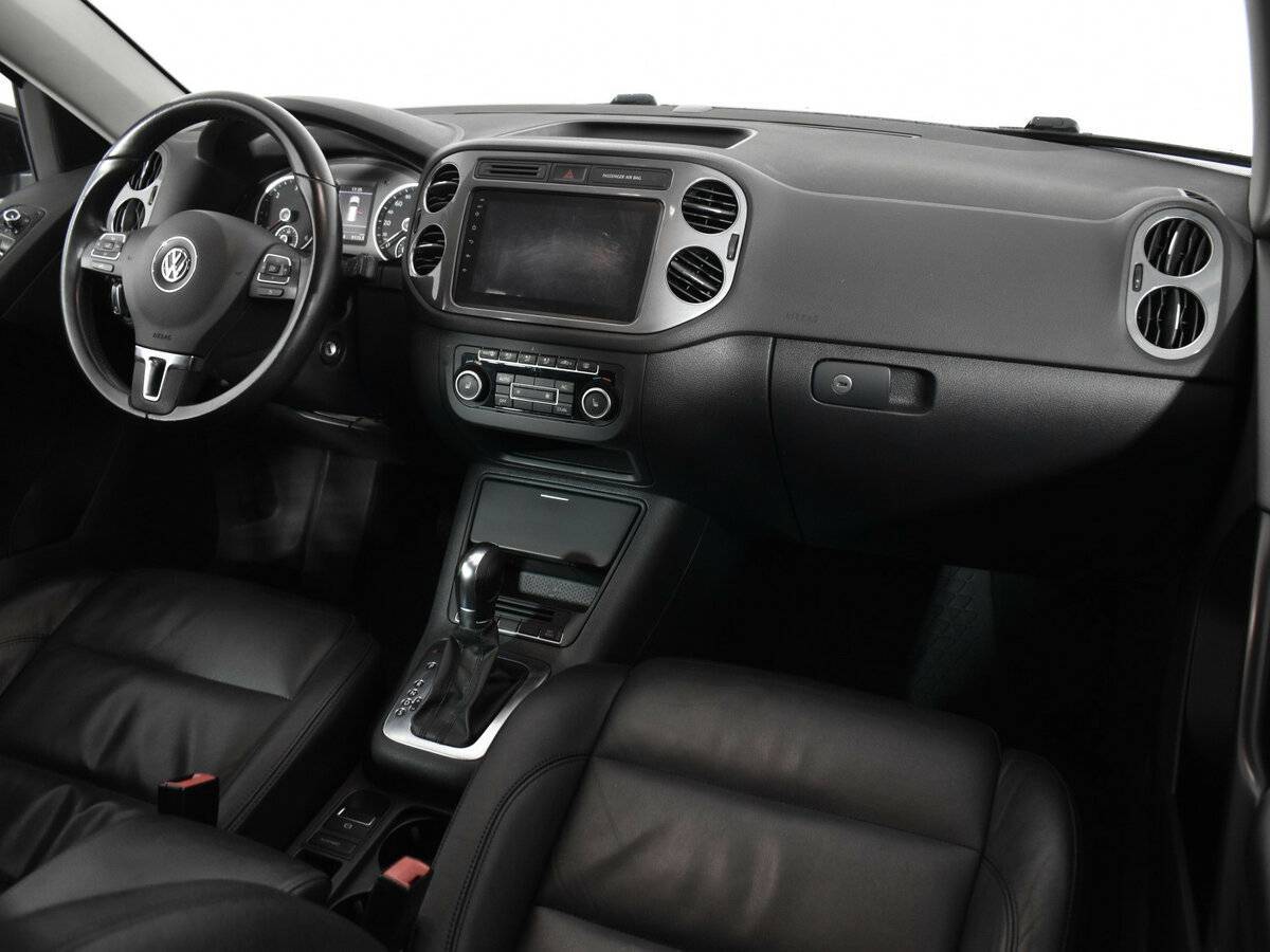 Volkswagen Tiguan 2012 года с пробегом. Фото: #9