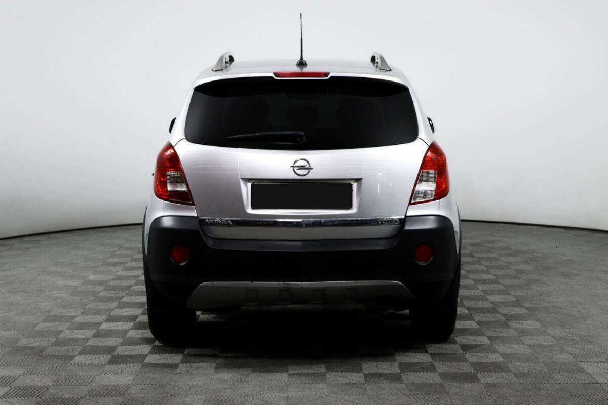 Opel Antara 2014 года с пробегом. Фото: #5