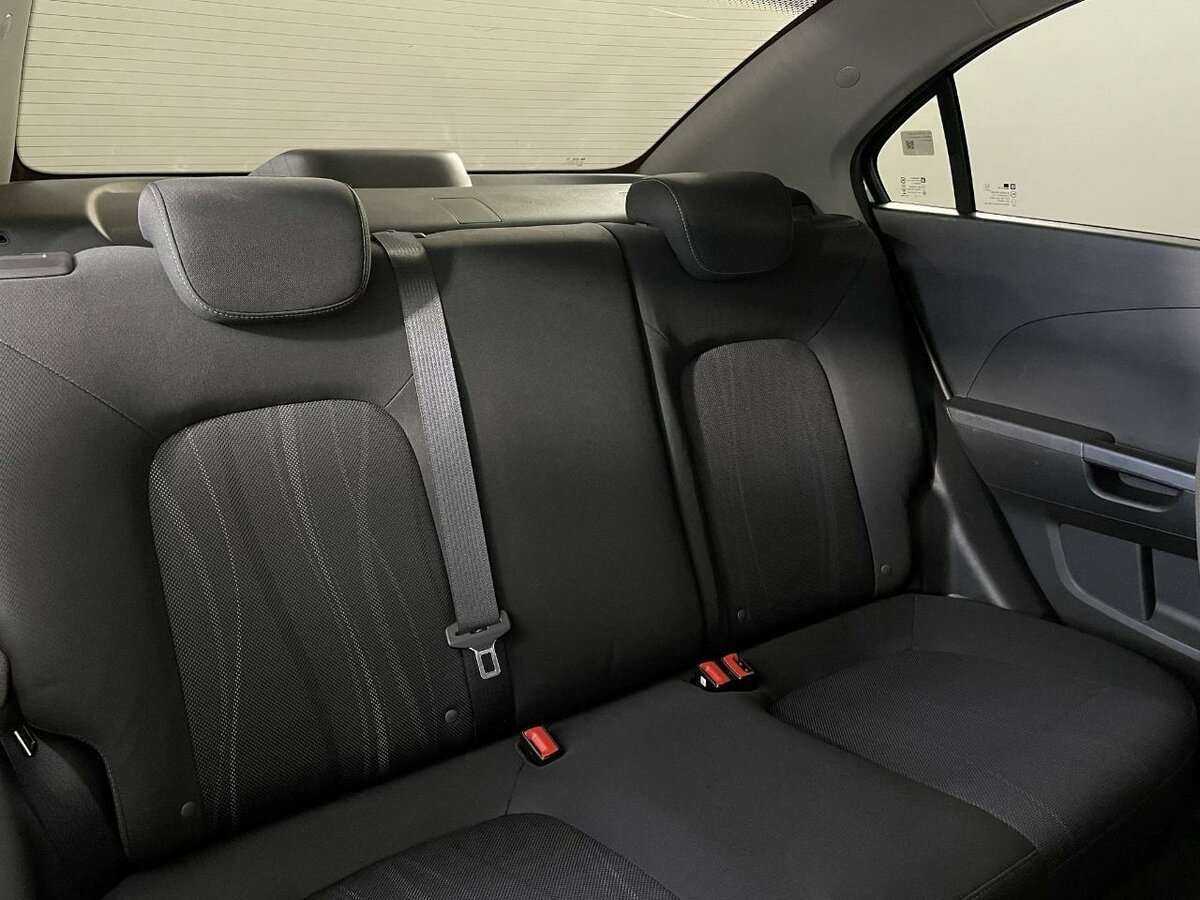 Chevrolet Aveo 2015 года с пробегом. Фото: #12