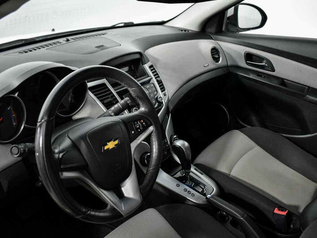 Chevrolet Cruze 2012 года с пробегом. Фото: #8