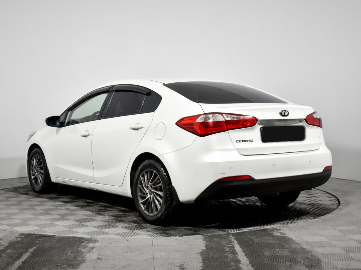 Kia Cerato 2015 года с пробегом. Фото: #5