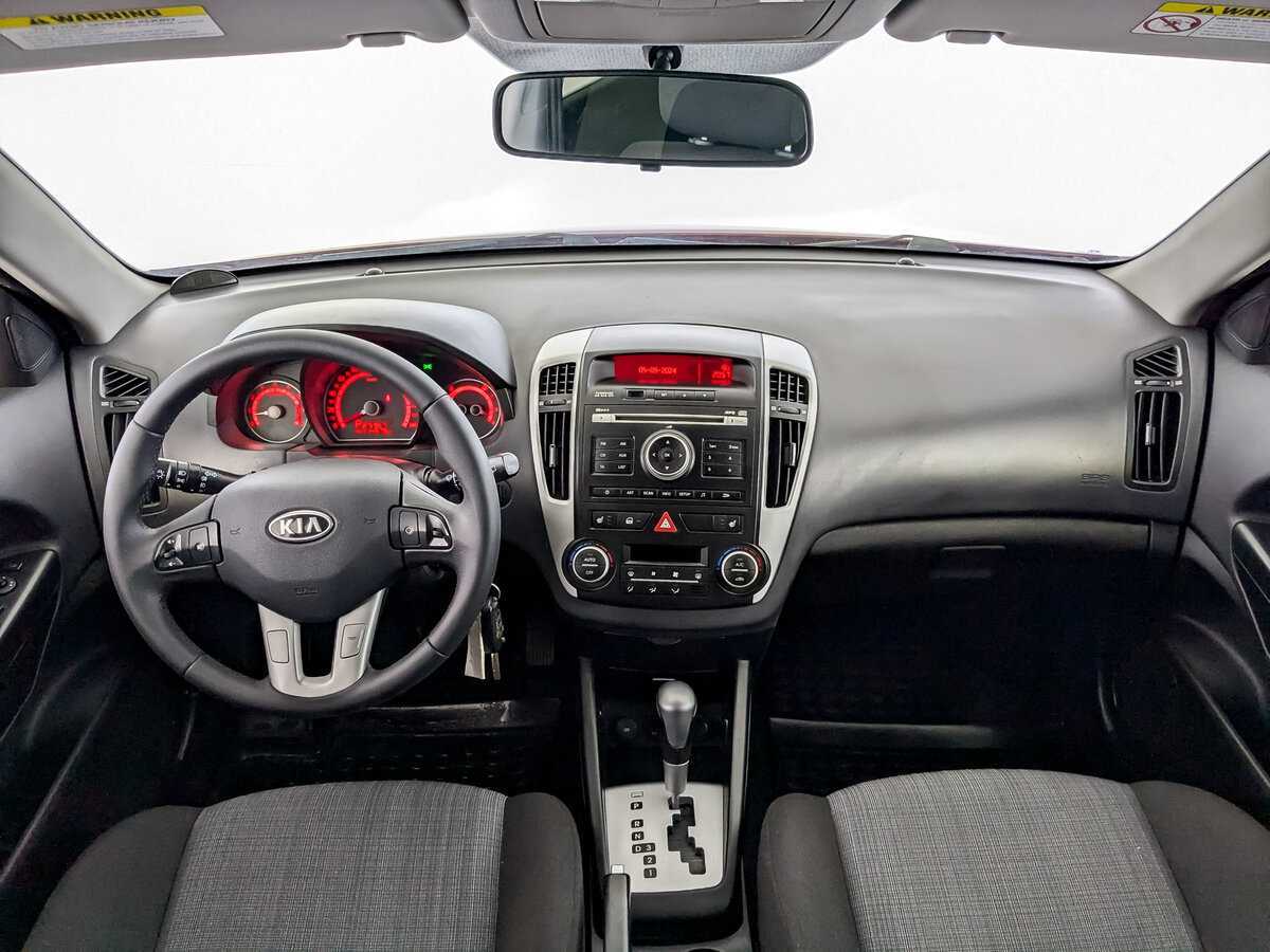 Kia Ceed 2012 года с пробегом. Фото: #11