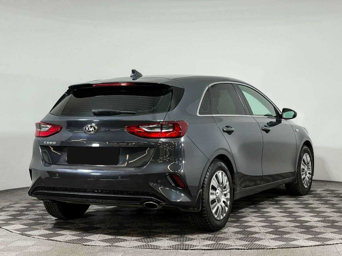 Kia Ceed 2020 года с пробегом. Фото: #3
