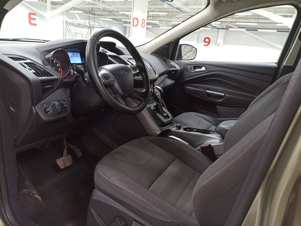 Ford Kuga 2014 года с пробегом. Фото: #14