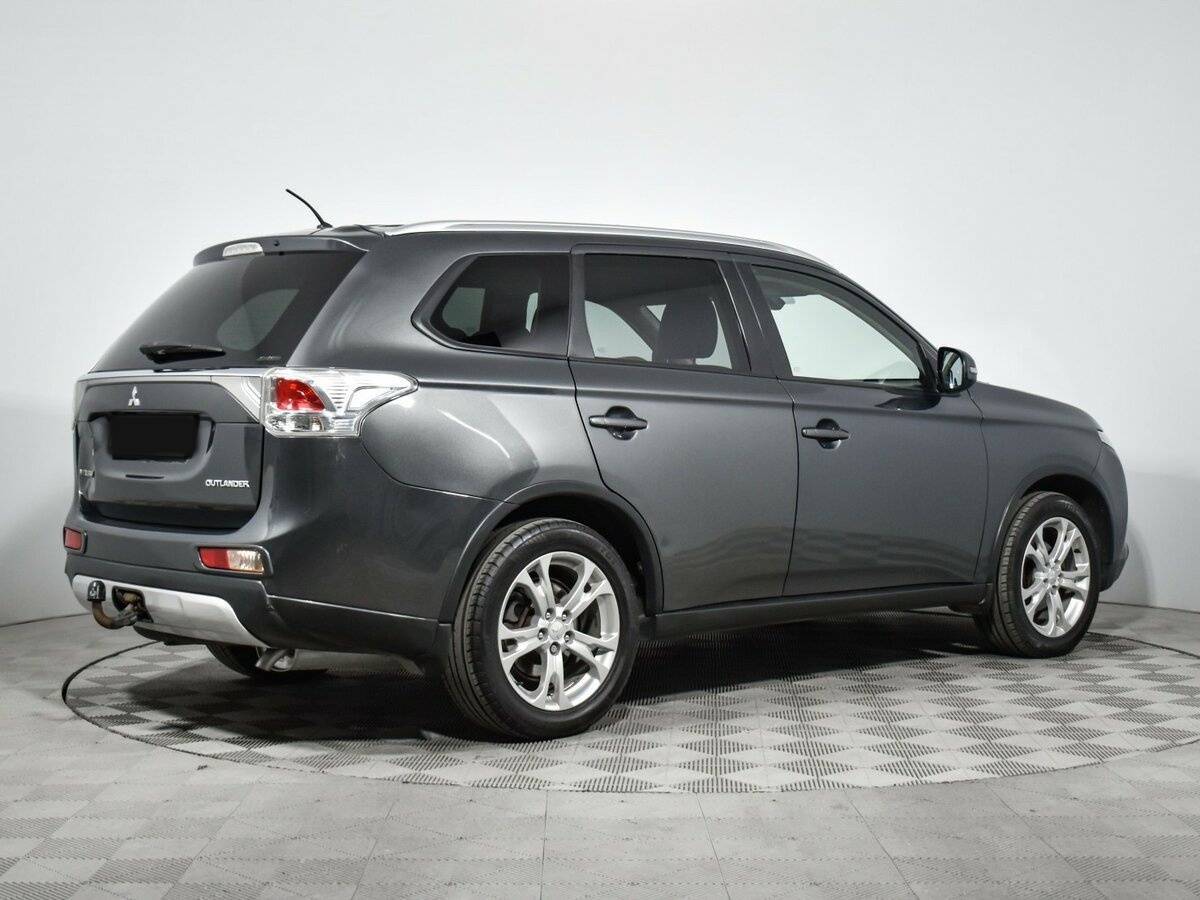 Mitsubishi Outlander 2014 года с пробегом. Фото: #3