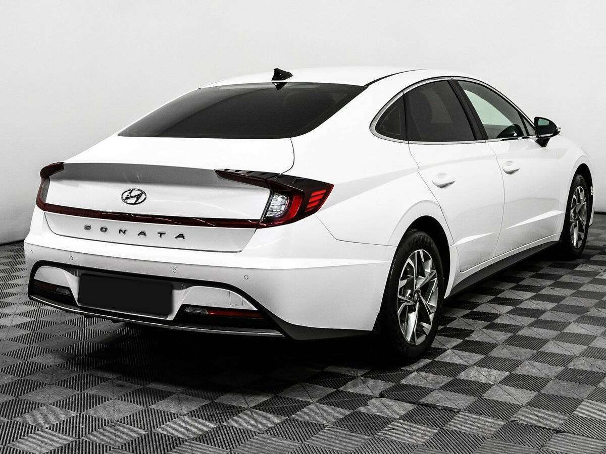 Hyundai Sonata 2020 года с пробегом. Фото: #4