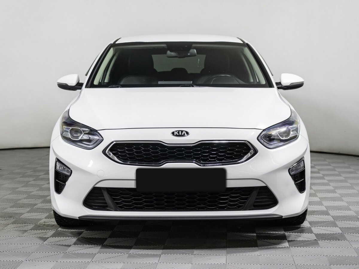 Kia Ceed 2021 года с пробегом. Фото: #1