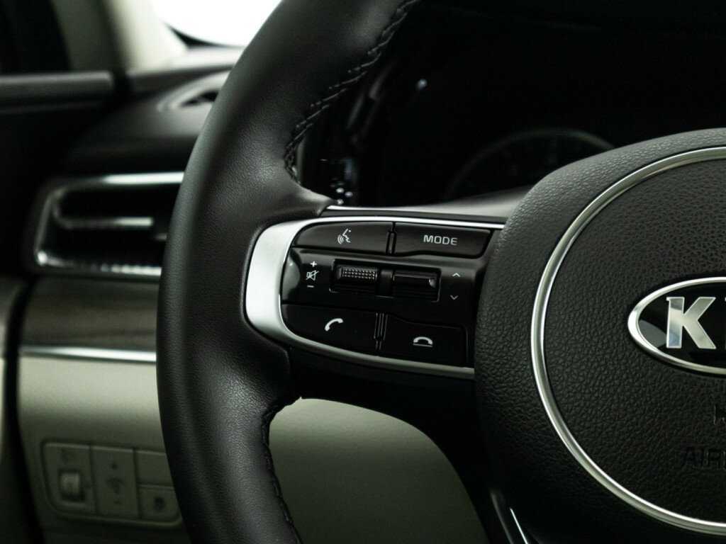 Kia K5 2021 года с пробегом. Фото: #23