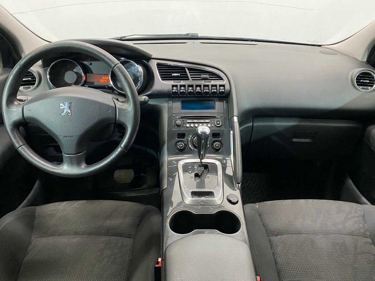 Peugeot 3008 2012 года с пробегом. Фото: #8