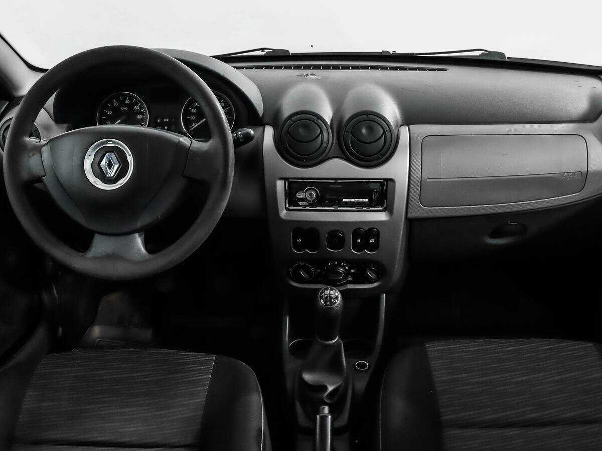 Renault Sandero 2013 года с пробегом. Фото: #11