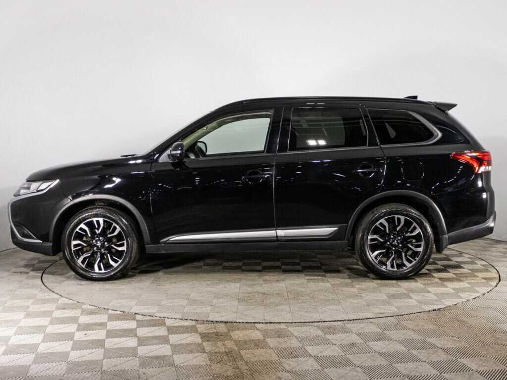 Mitsubishi Outlander 2021 года с пробегом. Фото: #7