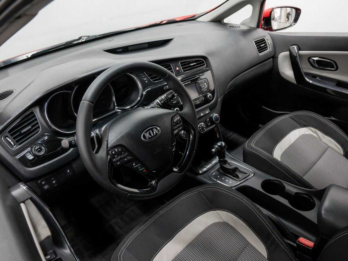 Kia Ceed 2014 года с пробегом. Фото: #13