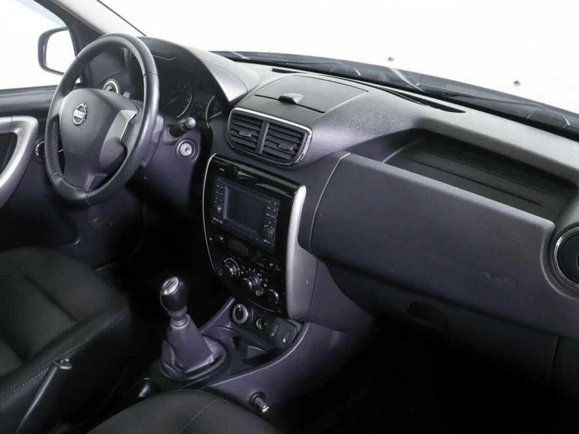 Nissan Terrano 2014 года с пробегом. Фото: #9