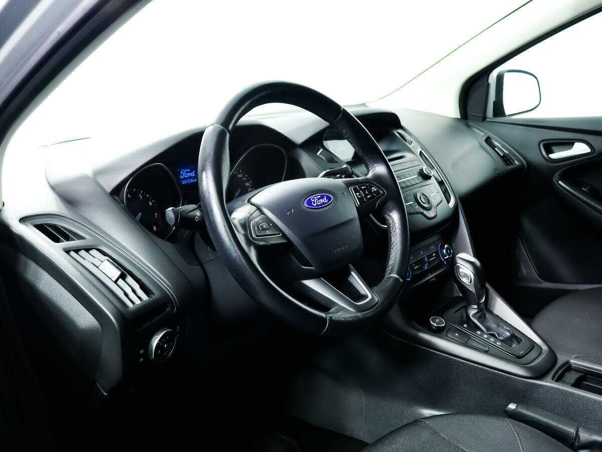 Ford Focus 2017 года с пробегом. Фото: #12