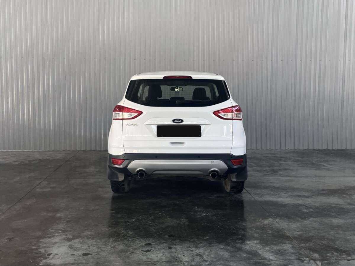Ford Kuga 2015 года с пробегом. Фото: #5