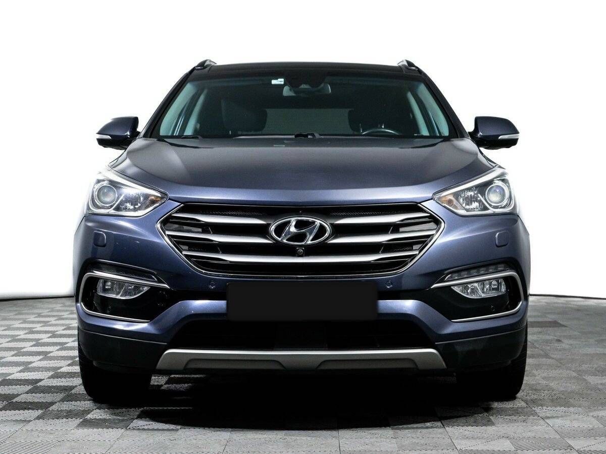 Hyundai Santa Fe 2017 года с пробегом. Фото: #1