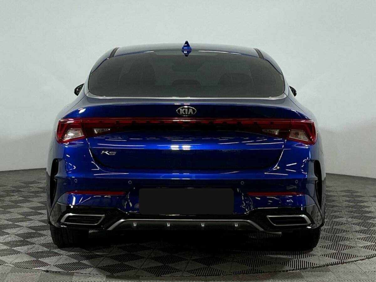 Kia K5 2021 года с пробегом. Фото: #4