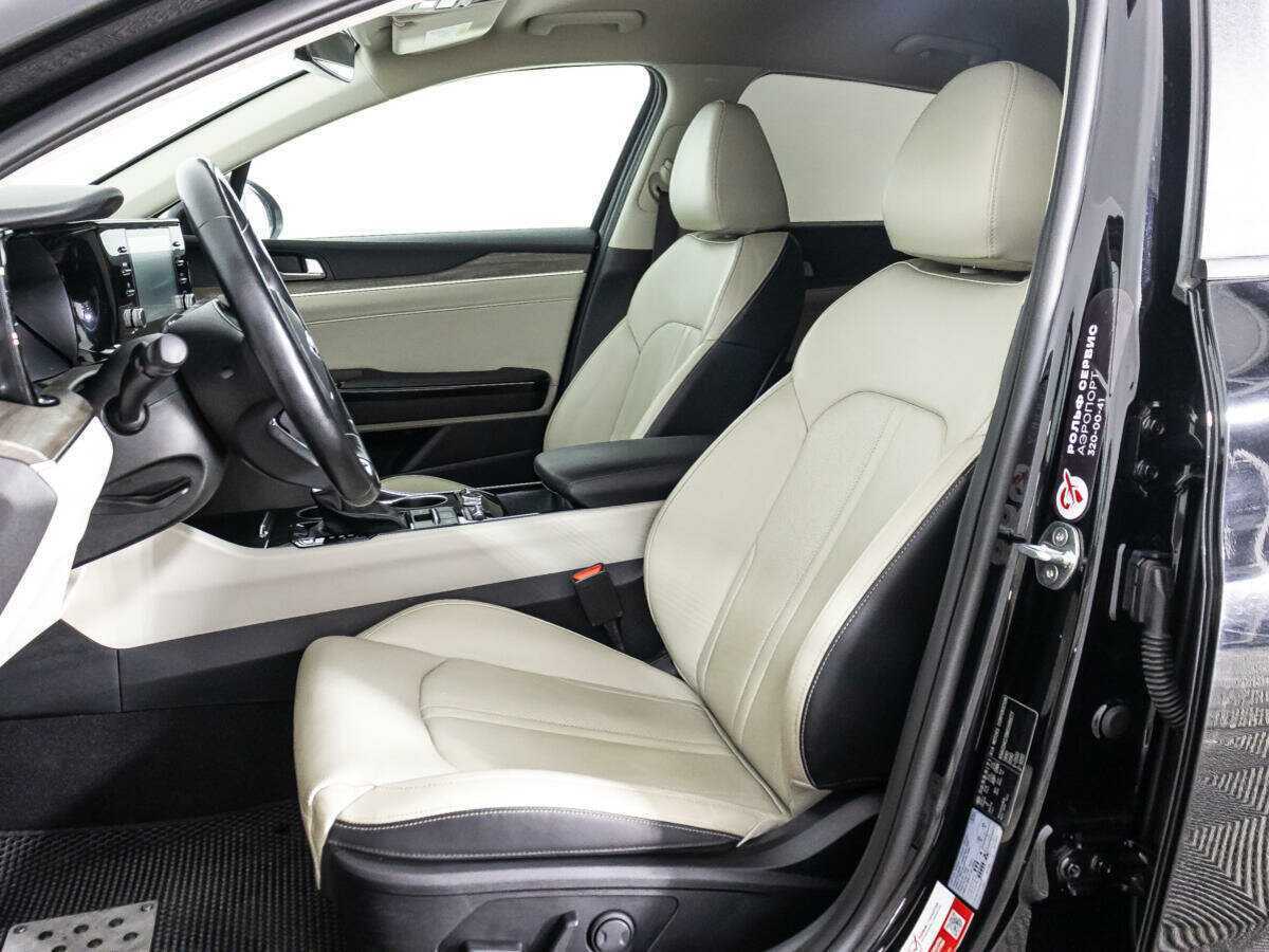 Kia K5 2021 года с пробегом. Фото: #22