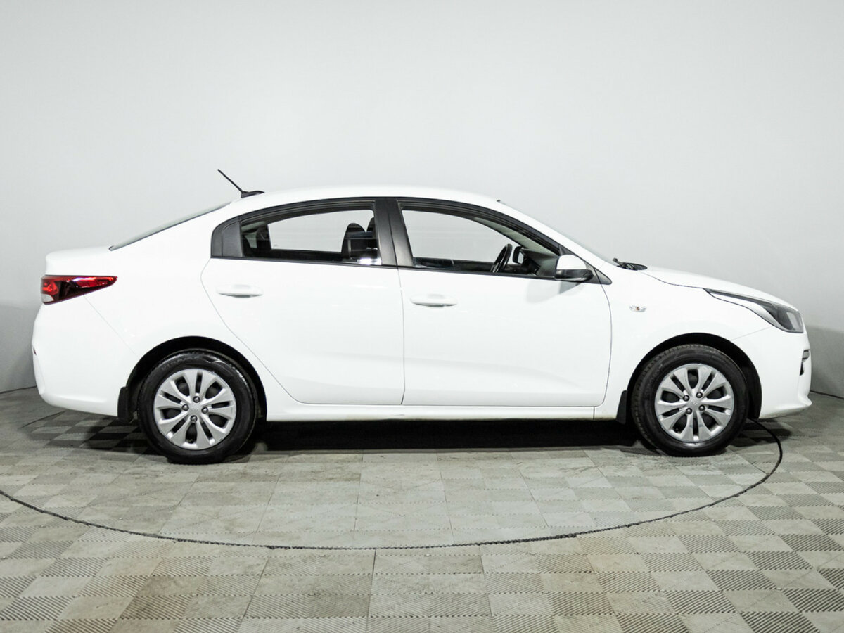Kia Rio 2018 года с пробегом. Фото: #3