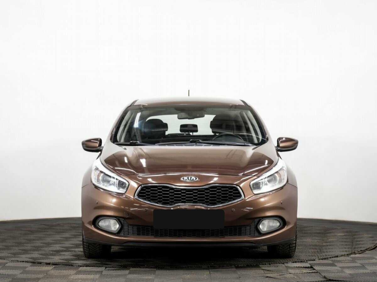 Kia Ceed 2014 года с пробегом. Фото: #1