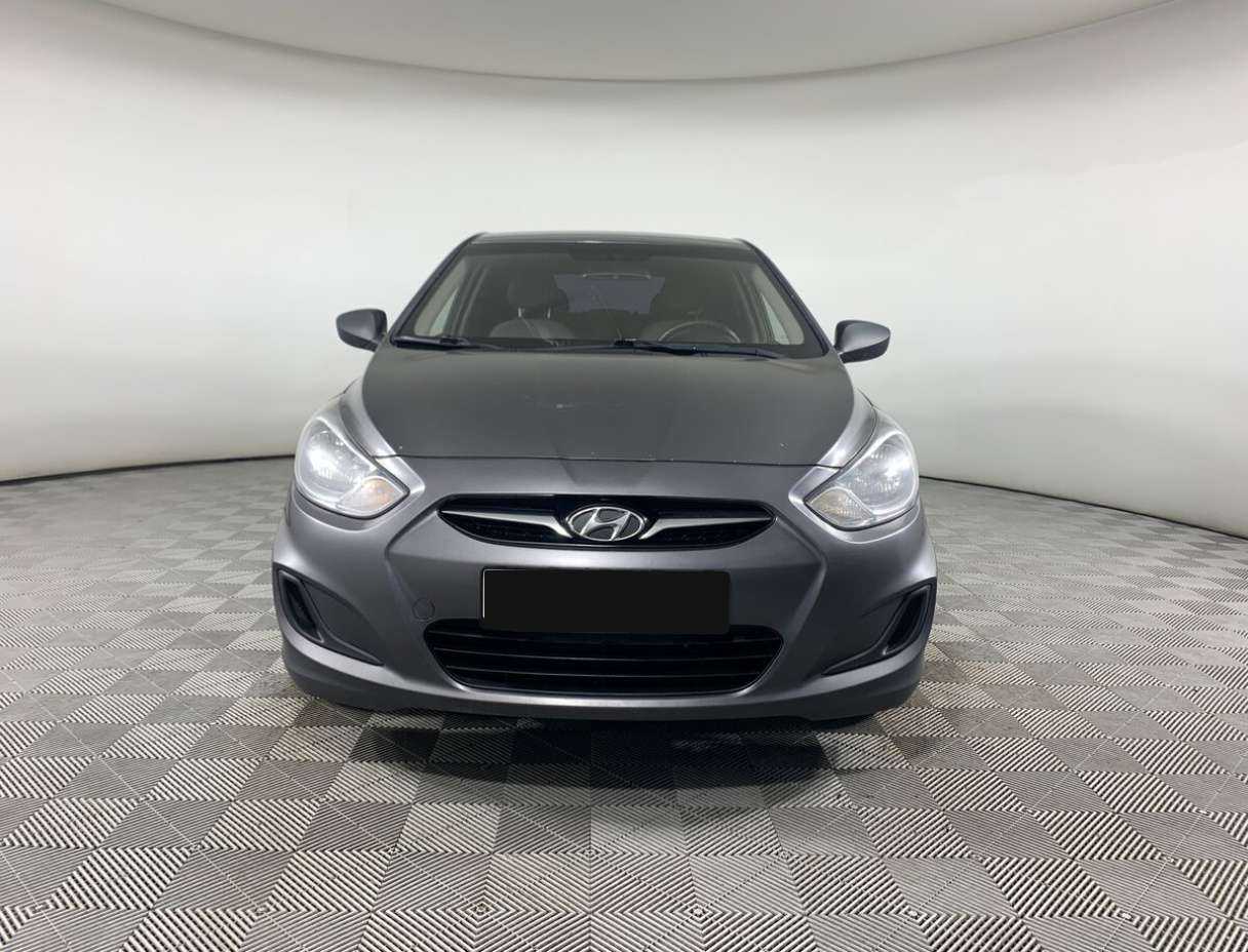 Hyundai Solaris 2012 года с пробегом. Фото: #1