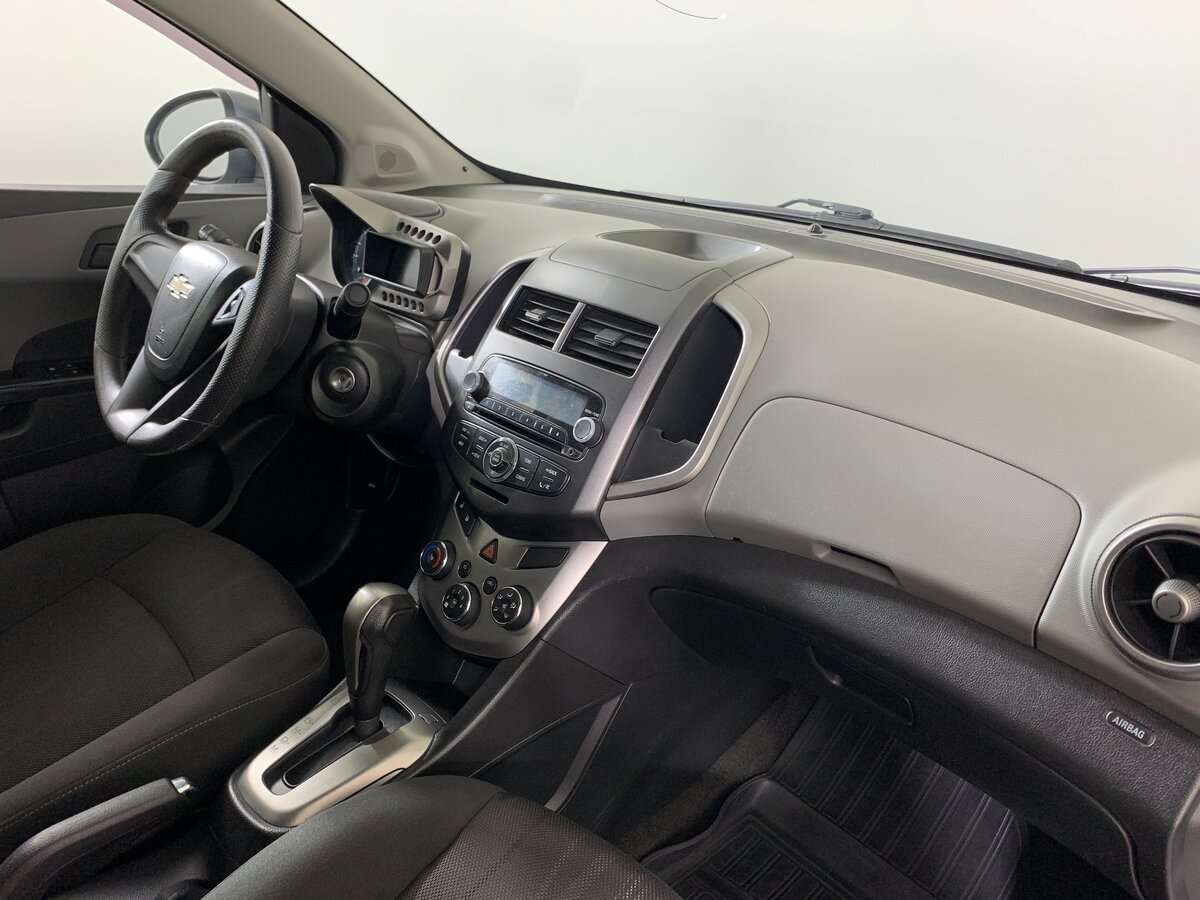 Chevrolet Aveo 2014 года с пробегом. Фото: #12