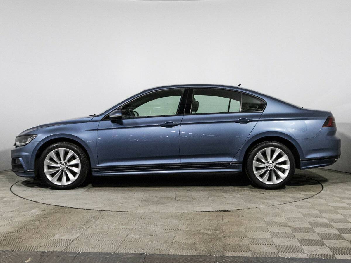 Volkswagen Passat 2017 года с пробегом. Фото: #7