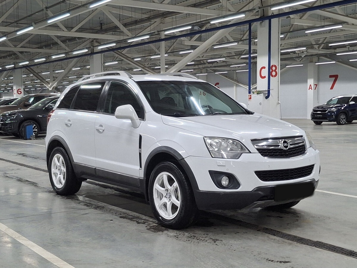 Opel Antara 2013 года с пробегом. Фото: #2