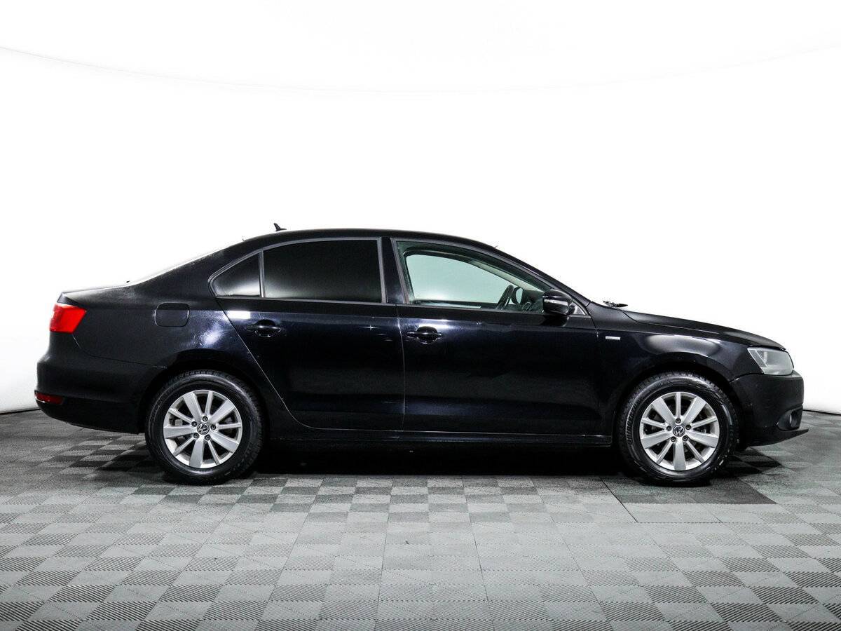 Volkswagen Jetta 2013 года с пробегом. Фото: #3