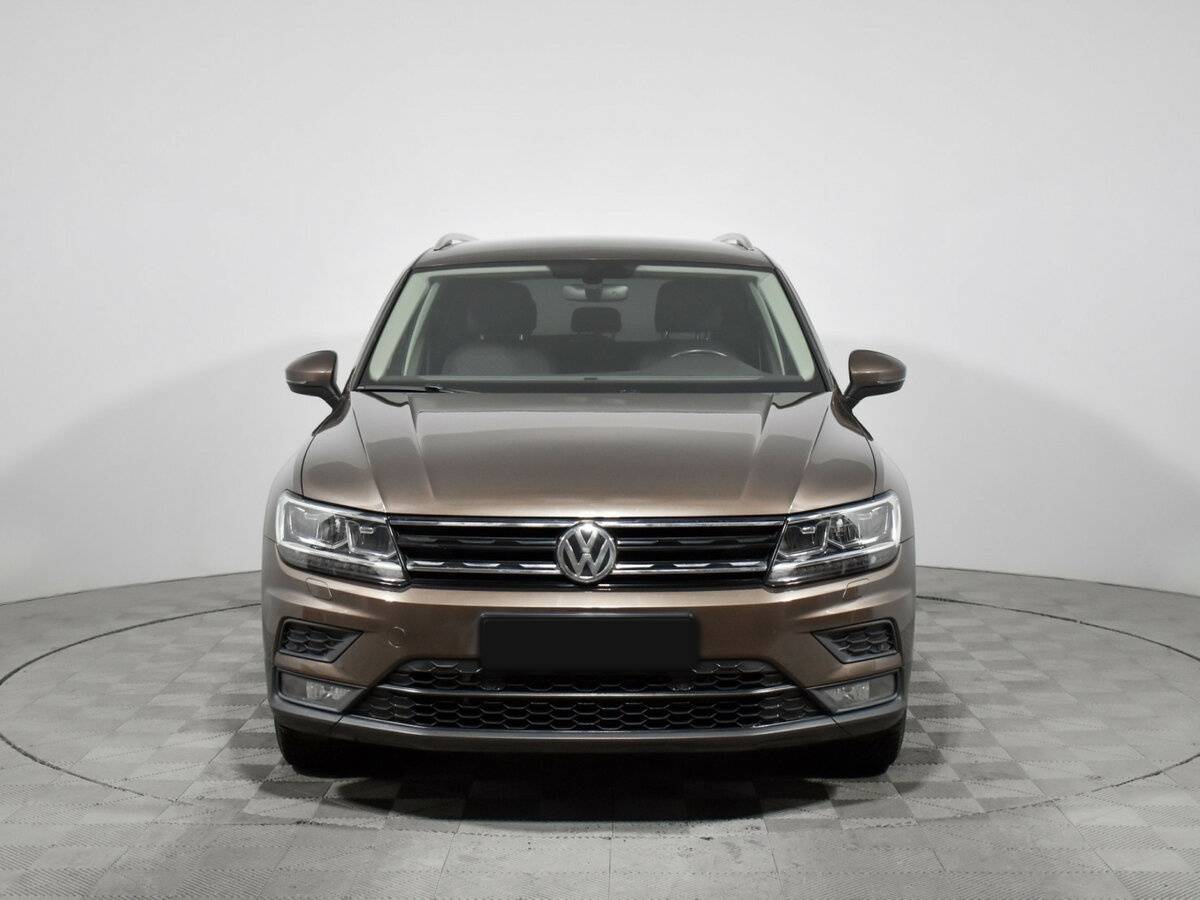 Volkswagen Tiguan 2018 года с пробегом. Фото: #1