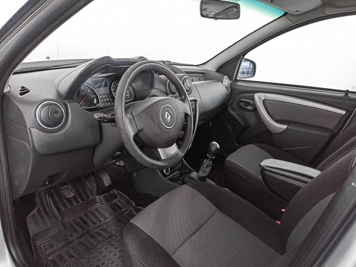 Renault Duster 2013 года с пробегом. Фото: #13