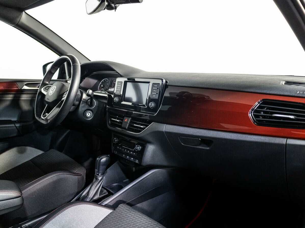 Volkswagen Polo 2021 года с пробегом. Фото: #6
