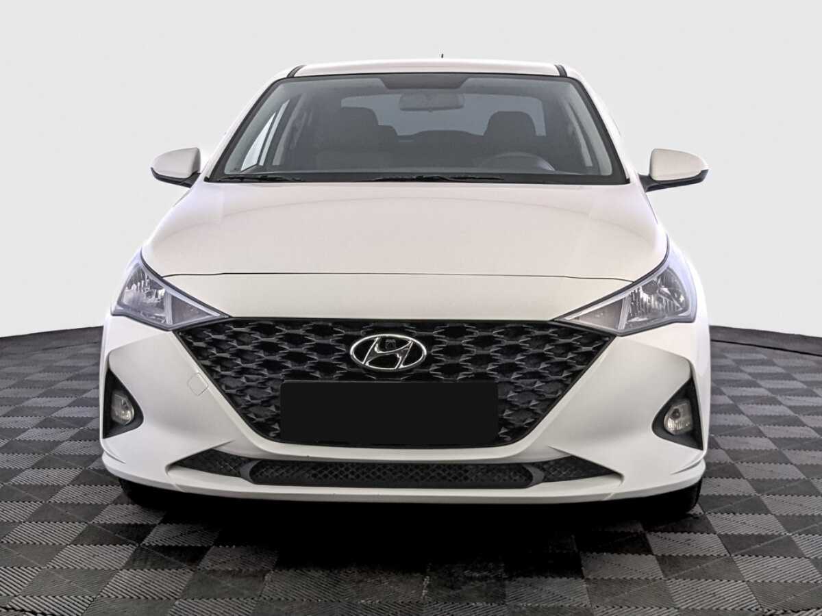Hyundai Solaris 2022 года с пробегом. Фото: #1