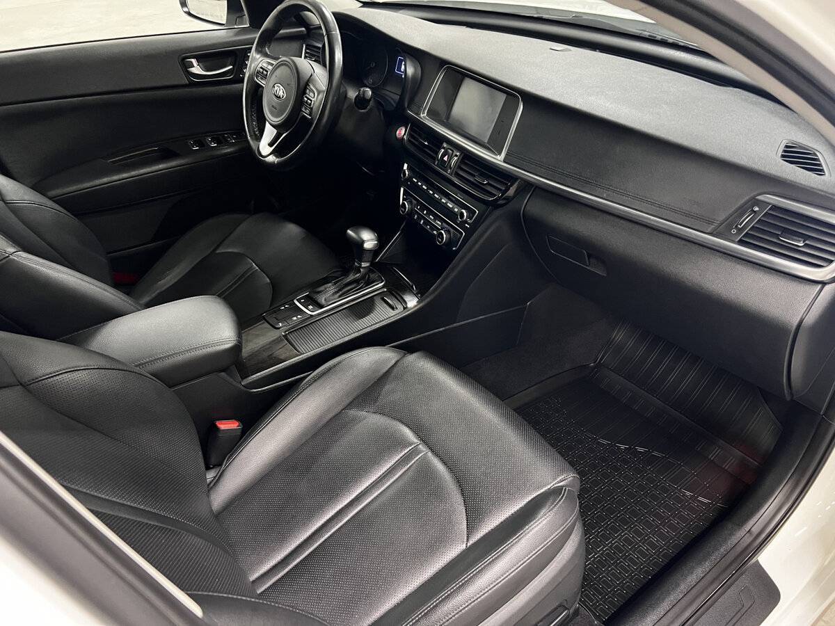 Kia K5 2017 года с пробегом. Фото: #10