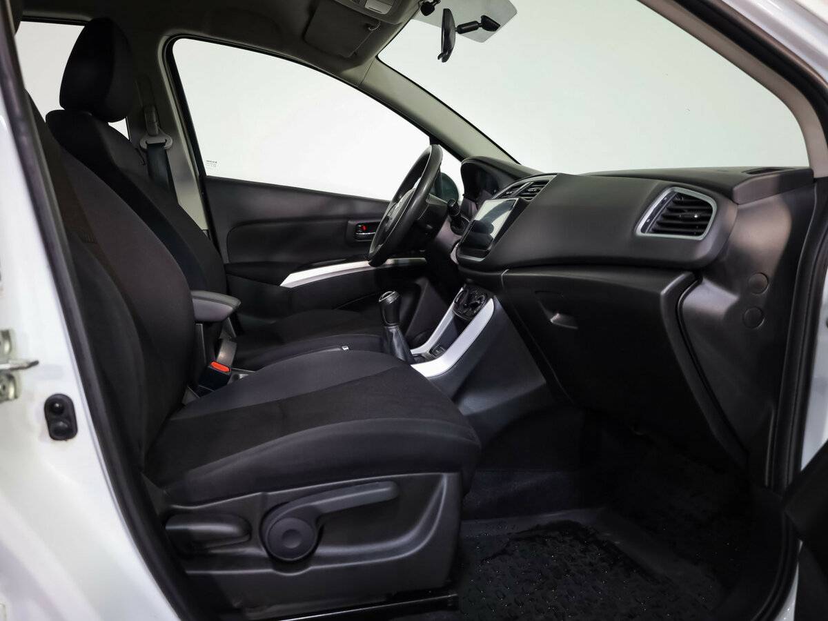 Suzuki SX4 2017 года с пробегом. Фото: #16