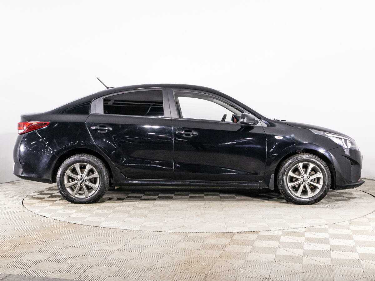Kia Rio 2021 года с пробегом. Фото: #3